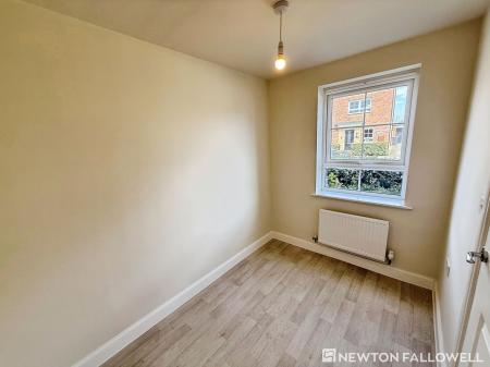 4 bedroom Semi-detached house for sale in Len Pick Way, Bourne, PE10