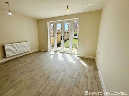 4 bedroom Semi-detached house for sale in Len Pick Way, Bourne, PE10