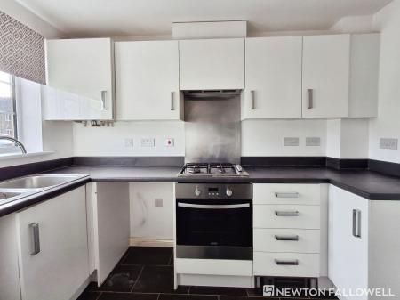 2 bedroom Terraced House for sale in Chepstow Drive, Bourne, PE10