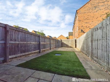 2 bedroom Terraced House for sale in Chepstow Drive, Bourne, PE10