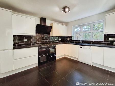 4 bedroom Detached house for sale in Millers Close, Rippingale, PE10