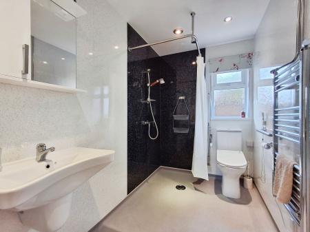 3 bedroom Detached bungalow for sale in Saxon Way, Bourne, PE10