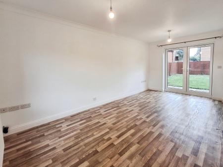 3 bedroom Semi-detached house for sale in Hawk Crescent, Bourne, PE10