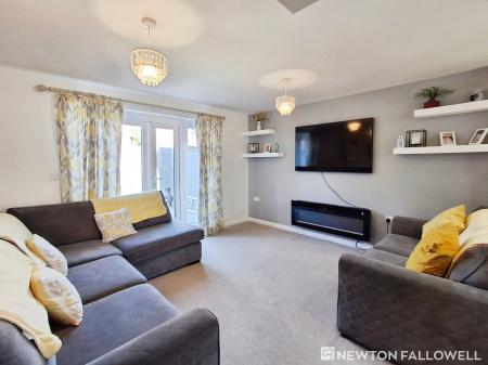 2 bedroom End of terrace house for sale in Taunton Road, Bourne, PE10