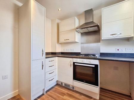 2 bedroom End of terrace house for sale in Warwick Close, Bourne, PE10
