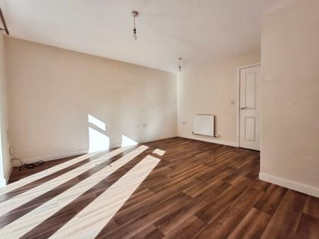 2 bedroom End of terrace house for sale in Warwick Close, Bourne, PE10