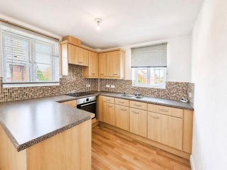 2 bedroom Flat for sale in The Pollards, Bourne, PE10
