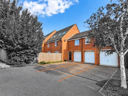 3 bedroom Terraced House for sale in The Gables, Bourne, PE10