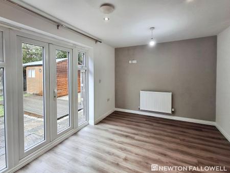 3 bedroom Semi-detached house for sale in Great Leighs, Bourne, PE10