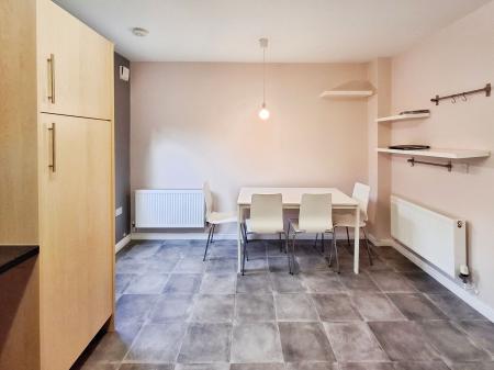 2 bedroom Terraced House to let in Great Northern Gardens, Bourne, PE10