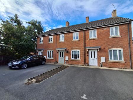 2 bedroom Terraced House to let in Great Northern Gardens, Bourne, PE10