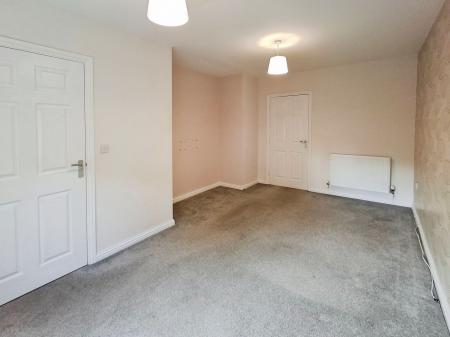 2 bedroom Terraced House to let in Great Northern Gardens, Bourne, PE10