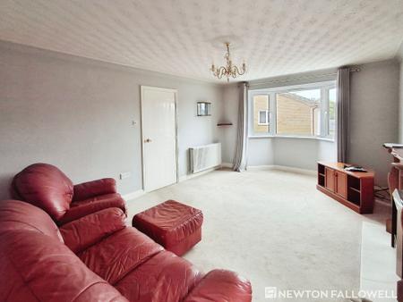 4 bedroom Detached house for sale in Mountbatten Way, Bourne, PE10