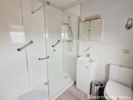 4 bedroom Detached house for sale in Mountbatten Way, Bourne, PE10