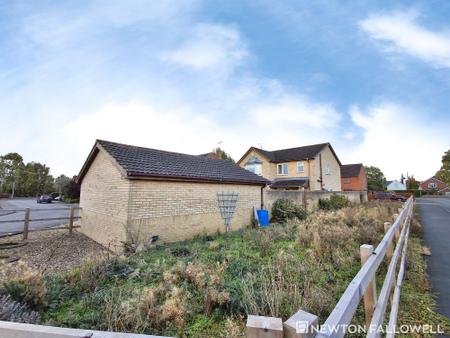 4 bedroom Detached house for sale in Mountbatten Way, Bourne, PE10