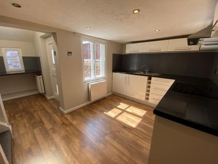 2 bedroom End of terrace house for sale in Stonegate, Spalding, PE11