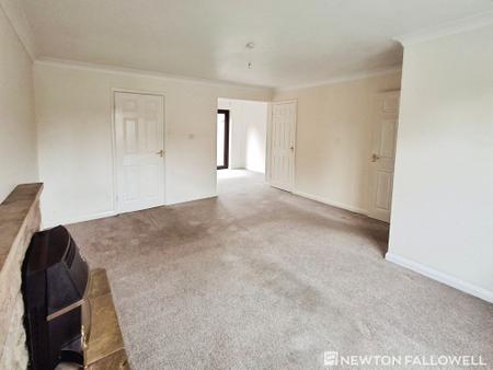 3 bedroom Semi-detached house for sale in Essex Way, Bourne, PE10
