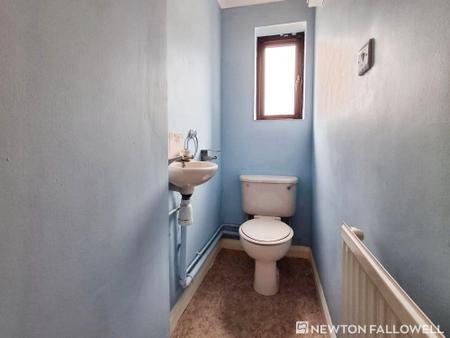 3 bedroom Semi-detached house for sale in Essex Way, Bourne, PE10