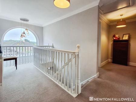 4 bedroom Detached house for sale in Lound Road, Toft, PE10