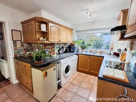 3 bedroom Detached house for sale in Waterside Close, Bourne, PE10