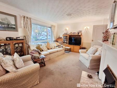 3 bedroom Detached house for sale in Waterside Close, Bourne, PE10