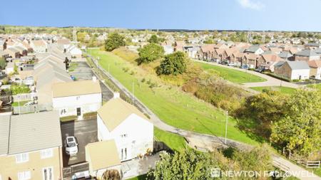 4 bedroom Detached house for sale in Spa Chase, Bourne, PE10
