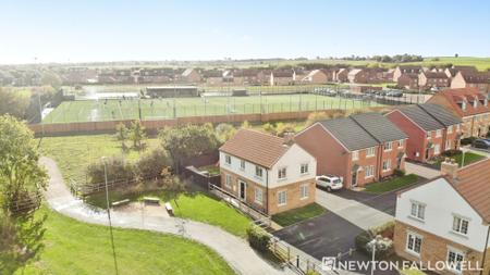 4 bedroom Detached house for sale in Spa Chase, Bourne, PE10