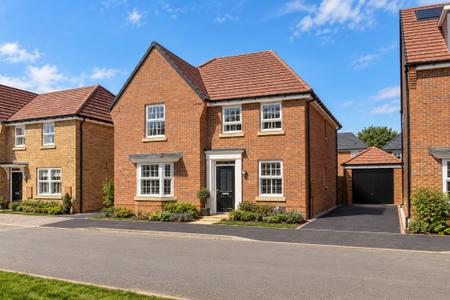 Warner Green, Bourne, PE10