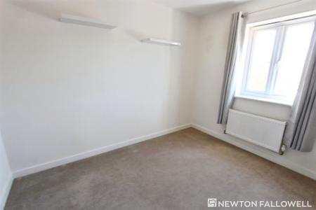 2 bedroom Semi-detached house to let in Bath Close, Bourne, PE10