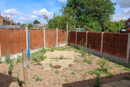 3 bedroom Semi-detached house for sale in Atkinson Avenue, Brigg, DN20