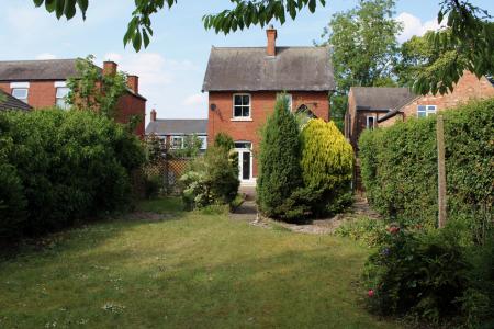 3 bedroom Detached house for sale in Albert Street, Brigg, DN20