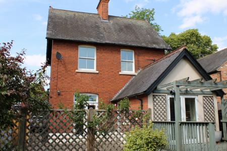 3 bedroom Detached house for sale in Albert Street, Brigg, DN20