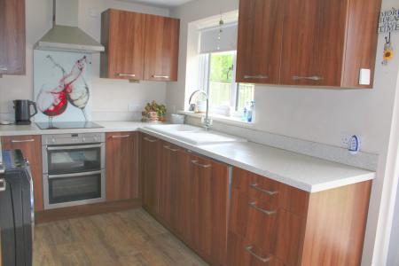 4 bedroom Detached house for sale in Archers Close, Wrawby, DN20