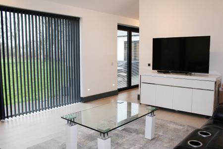 4 bedroom Bungalow for sale in Brigg Road, Moortown, LN7