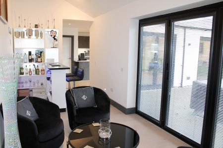 4 bedroom Bungalow for sale in Brigg Road, Moortown, LN7