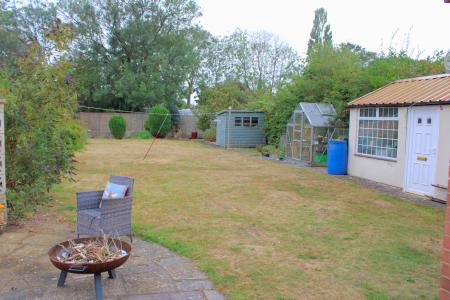 3 bedroom Detached bungalow for sale in Burgess Road, Brigg, DN20