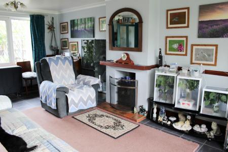 3 bedroom Semi-detached house for sale in Council Villas, Melton Ross, Barnetby, DN38