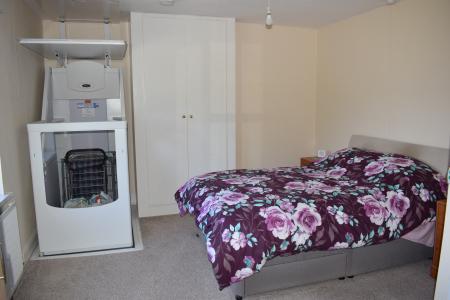 2 bedroom Semi-detached house for sale in Ermine Street, Broughton, DN20