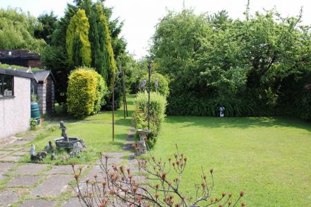 3 bedroom Detached house for sale in Grammar School Road, Brigg, DN20