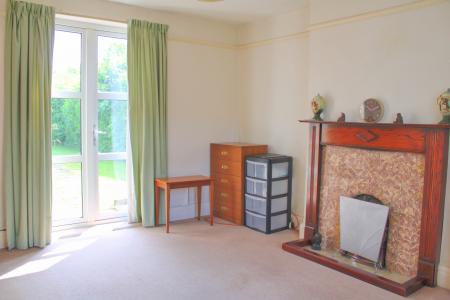 3 bedroom Detached house for sale in Grammar School Road, Brigg, DN20