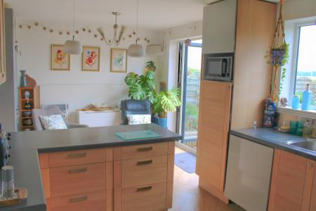 5 bedroom Detached house for sale in Greenfield Drive, Hibaldstow, DN20