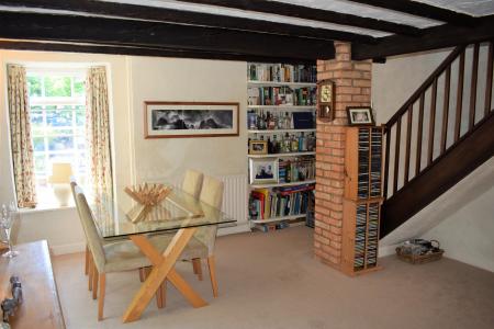 4 bedroom Cottage for sale in High Street, Snitterby, DN21