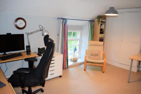 4 bedroom Cottage for sale in High Street, Snitterby, DN21