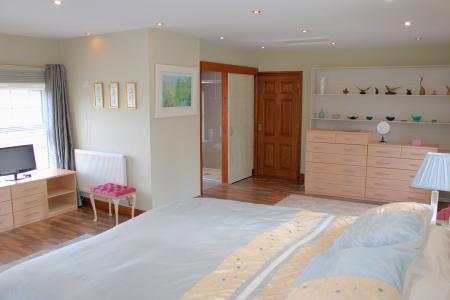 5 bedroom Detached house for sale in Kirton Road, Greetwell, DN20