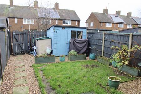 2 bedroom Terraced House for sale in Lincoln Crescent, Kirton Lindsey, DN21