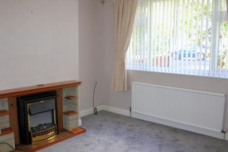 3 bedroom Semi-detached house for sale in North Cliff Road, Kirton Lindsey, DN21