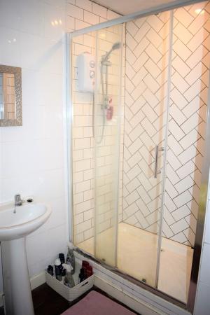 4 bedroom Detached house for sale in Plough Hill, Caistor, LN7