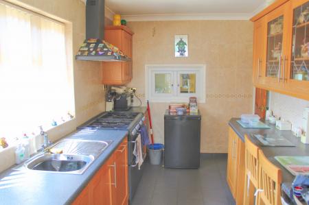 3 bedroom Detached house for sale in Westwood, Broughton, DN20