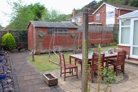 3 bedroom Detached house for sale in Westwood, Broughton, DN20