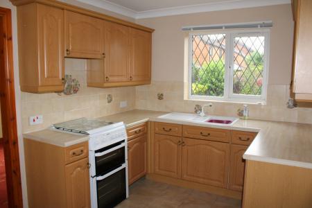 3 bedroom Detached house for sale in Woodland View, Barnetby, DN38